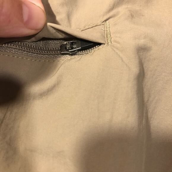 Gander Mountain Tan Nylon Hiking Cropped Pants 8 - Picture 5 of 7